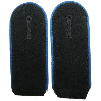 Waffen-SS medical shoulder boards Sanitätsdienst, blue piping. Espenlaub militaria