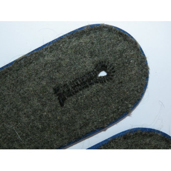 Waffen-SS medical shoulder boards Sanitätsdienst, blue piping. Espenlaub militaria