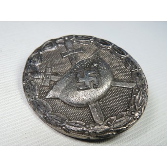 Friedrich Orth Wound Badge in Silver L / 14 gemarkeerd. Espenlaub militaria