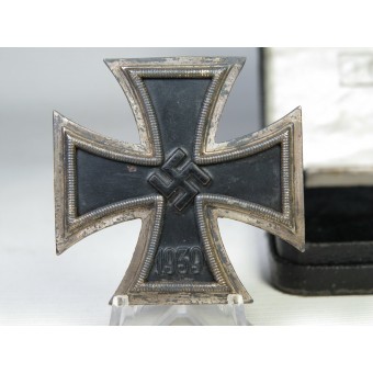 Cruz de Hierro de primera clase, 1939. L / 11 Wilhelm Deumer en caja. Espenlaub militaria