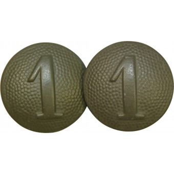 1st Company tunic buttons for WH shoulder straps. Espenlaub militaria