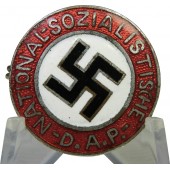 NSDAP lidbadge, vroeg gebogen 