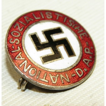 NSDAP: n jäsenmerkki, varhainen kaareva C Ges.gesch. Espenlaub militaria
