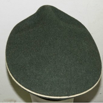 Wehrmacht infantry officers visor hat from standard field cloth. Espenlaub militaria