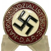 Партийный значок НСДАП в цинке M1/34 RZM - Karl Wurster, Markneukirchen