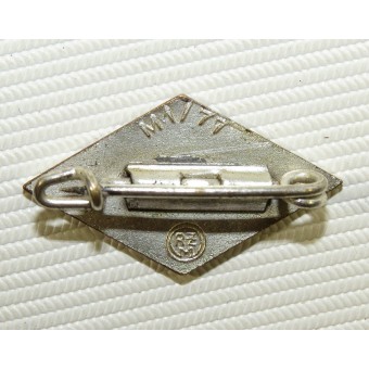 RZM M1 / ​​77 Badge de membre Hitlerjugend. Espenlaub militaria