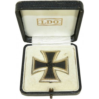 LDO L/11 EK1 Kreuz mit Ausgabeschachtel. Wilhelm Deumer Lüdenscheld. Espenlaub militaria