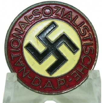 Знак члена немецкой национал-социалистической партии. Цинк RZM M9/312. Espenlaub militaria
