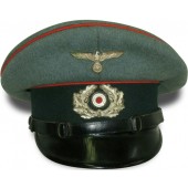 Wehrmachtin tykistön visiirihattu, varhainen Peküro värvättyjen miesten hattu.