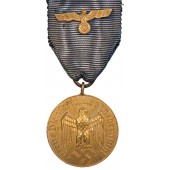 Médaille de service du 3e Reich pour 12 ans dans la Wehrmacht.