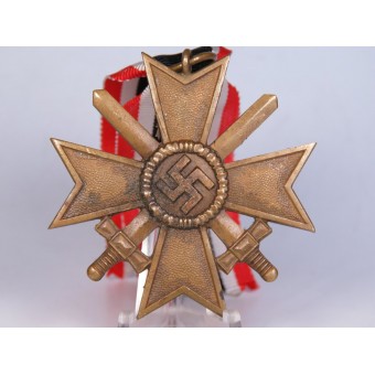 Kriegsverdienst Kreuz mit Schwertern II. Klasse. 1939. 11 Großmann & Co, Wien (Tombak). Espenlaub militaria