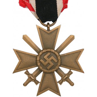 Kriegsverdienst Kreuz MIT Schwertern II. Klasse. 1939. Prácticamente minty. Espenlaub militaria