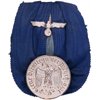 Медаль 4 года службы в вермахте на колодке. FR. Ackermann. Espenlaub militaria