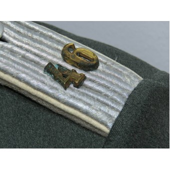 Waffenrock für Leutnant der Reserve im 46. Infanterieregiment der Wehrmacht. Espenlaub militaria