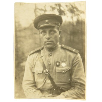 Photo of a company chief-infantry, a senior lieutenant wearing re-made M35 Gym. Espenlaub militaria