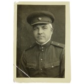 Foto eines verwundeten Majors der Roten Armee in Felduniform Größe: 6x8,5cm