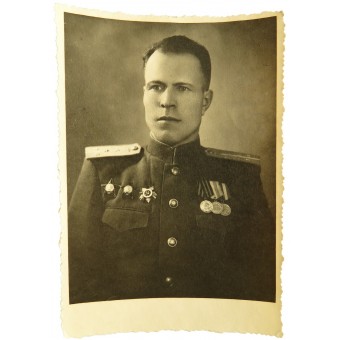 Photo-ID: Personality of the pilot of 37 OAES of 13th Army. Espenlaub militaria