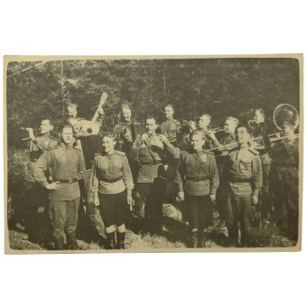 Foto av Röda arméns fältorkester, augusti 1944. Espenlaub militaria