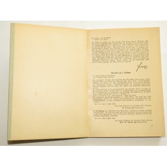 Instruction officielle du livre sur les premiers soins. Espenlaub militaria