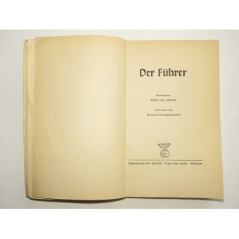 Propaganda boek Der führer. Espenlaub militaria