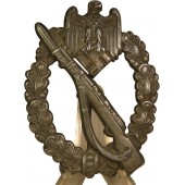 Infanteriets överfallsmärke i silver - Assmann