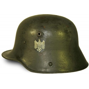M 16 saksalainen yhden tarran kypärä. Sodan aika julkaistaan ​​uudelleen. Espenlaub militaria