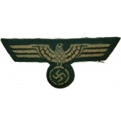 Aigle de poitrine de personnel engagé de la Wehrmacht Heer, fabriqué en usine privée.
