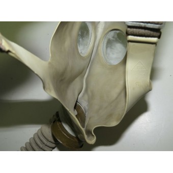 Gasmask BN T5 con il tipo di maschera in gomma 08. Set completo. Espenlaub militaria