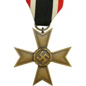Croix du mérite de guerre, 2e classe, sans épées, KVK2