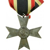 Krigets förtjänstkors utan svärd, Kriegsverdienstkreuz II.