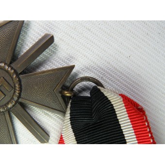 KVKII avec swaords, croix de guerre du mérite, 1939, portant la mention 127. Espenlaub militaria