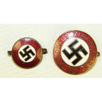 Badge de Nationalsozialistische DAP. 16 mm. Espenlaub militaria