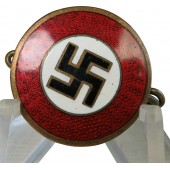 NSDAP-sympatisörmärke. Tidig typ