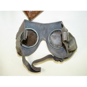 Occhiali protettivi per truppe di montagna della Wehrmacht o delle Waffen SS con confezione originale.. Espenlaub militaria
