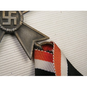 Крест  За военные заслуги  на австрийской колодке. Espenlaub militaria