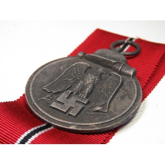 Rudolf Souval Wintersschlacht im Osten Medaille in de tas. Espenlaub militaria