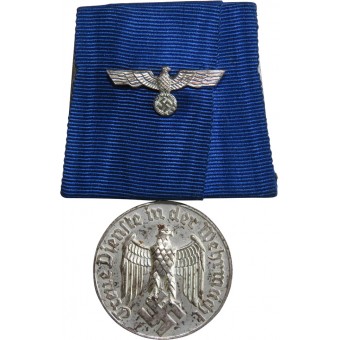 Wehrmacht Dienstauszeichnung für 4 Jahre med full medaljstång och Bandadler. Espenlaub militaria