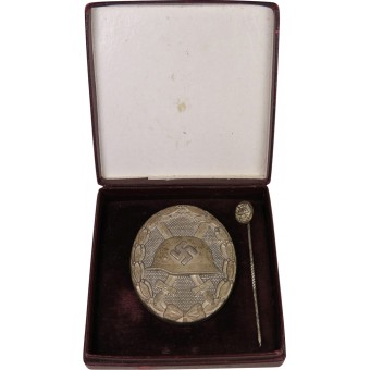 German Wound Badge in Silver in a box with a miniature by Klein & Quenzer. Espenlaub militaria