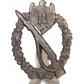 Infanterie aanval badge in zilver. GWL gemarkeerd