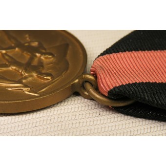 Médaille « En mémoire du 1er Octobre, 1938 », en lhonneur des Anschluss des régions Sudètes. Espenlaub militaria