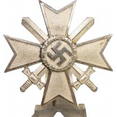 Croce al Merito Militare del 1939 in argento con spade. F. Orth L/15