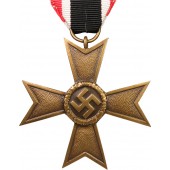 Krigsförtjänstkorset 1939, andra klass utan svärd. Mynt. Brons