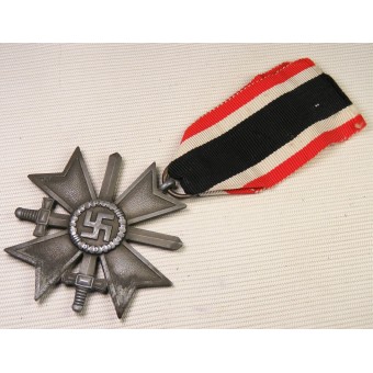 Guerre Croix du mérite de 2e classe avec des épées Förster & Barth, Pforzheim. Espenlaub militaria