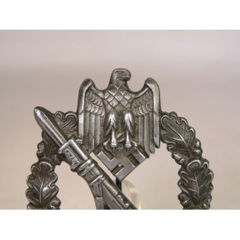 Infantry assault badge for  Wehrmacht and SS. Zinc. Espenlaub militaria