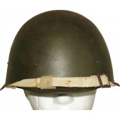 Röda arméns ssh-40 stålhjälm. 1945.