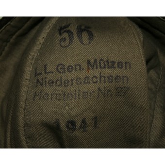 Wehrmacht pansarspaningsofficers keps på sidan av en officer. Espenlaub militaria