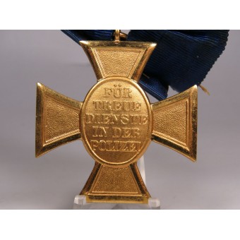 Kreuz Für treue Dienste in der Polizei des 3. Reiches auf einer Stange. Espenlaub militaria