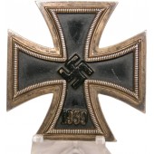 Железный крест 1-го класса 1939 B H Mayer. Ранний, немагнитный