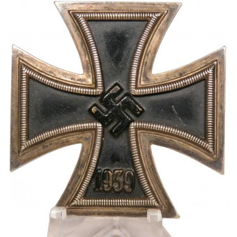 Железный крест 1-го класса 1939 B H Mayer. Ранний, немагнитный. Espenlaub militaria