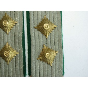 Hauptmann schouderbanden van de Wehrmacht Gebirgsjäger. Espenlaub militaria